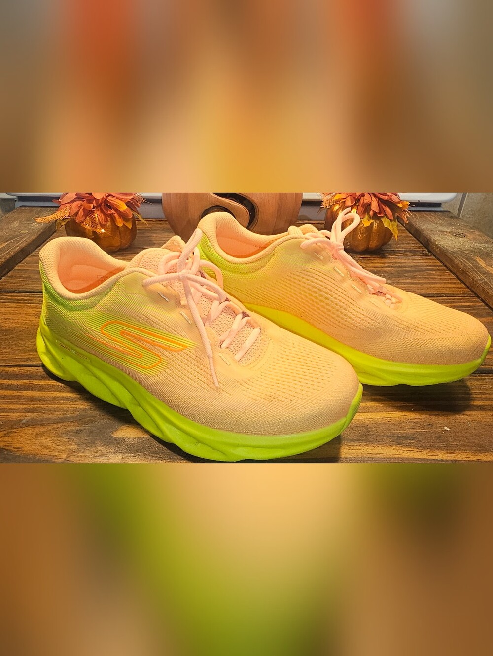 Skechers Women's GO RUN like NEW